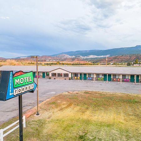 Motel Torrey Kültér fotó