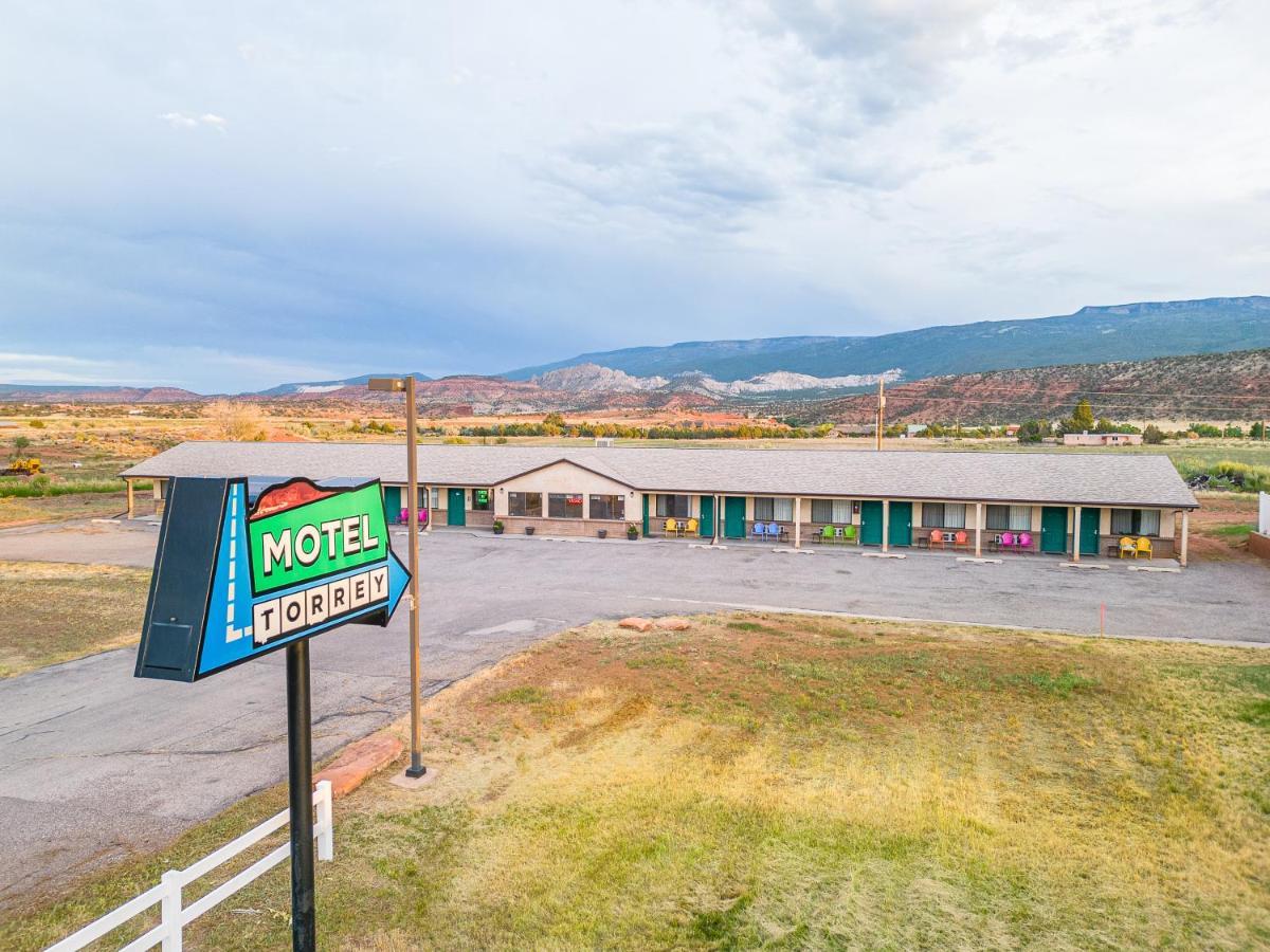 Motel Torrey Kültér fotó